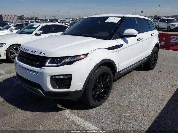 SALVR2BG0HH218401 2017 LAND ROVER RANGE ROVER EVOQUE - Image 2