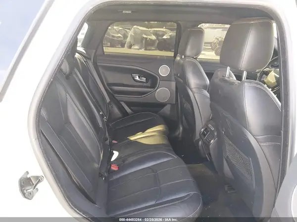 SALVR2BG0HH218401 2017 LAND ROVER RANGE ROVER EVOQUE - Image 8