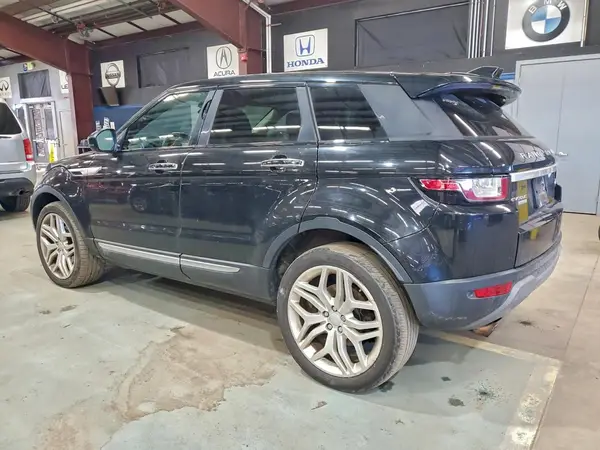 SALVR2BG1HH171444 2017 LAND ROVER RANGE ROVER EVOQUE - Image 2