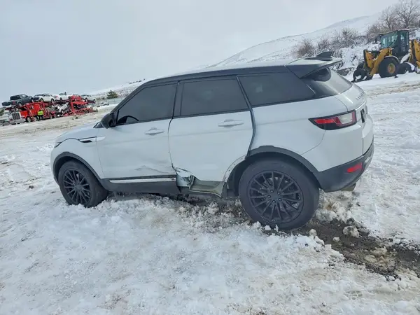 SALVR2BG5HH233573 2017 LAND ROVER RANGE ROVER - Image 2