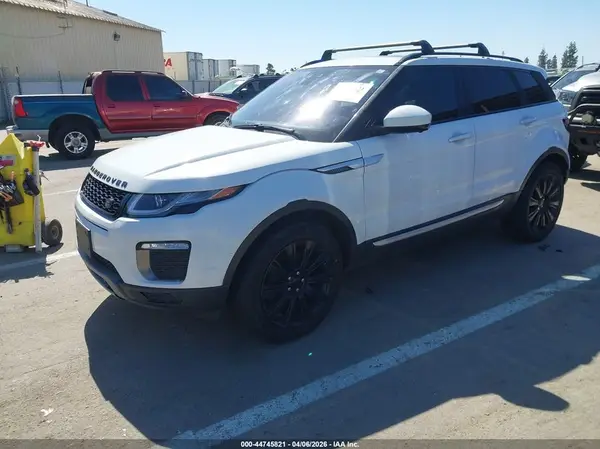 SALVR2BG6HH249121 2017 LAND ROVER RANGE ROVER EVOQUE - Image 2