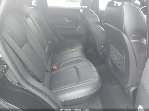 SALVR2BG7HH170623 2017 LAND ROVER RANGE ROVER EVOQUE - Image 8