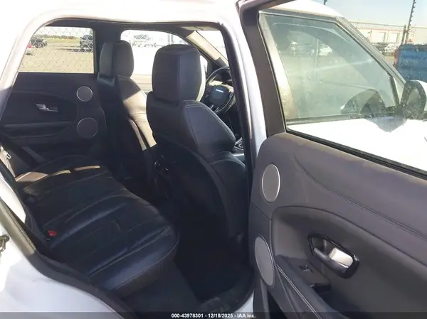 SALVR2BG7HH214281 2017 LAND ROVER RANGE ROVER EVOQUE - Image 8