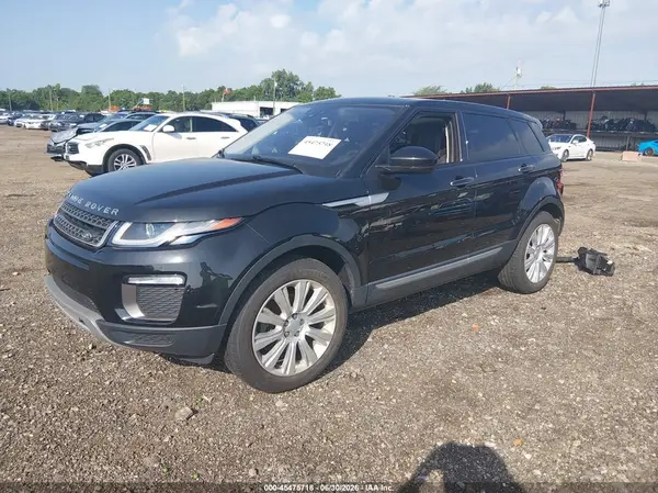 SALVR2BG8HH235446 2017 LAND ROVER RANGE ROVER EVOQUE - Image 2