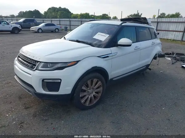 SALVR2BG9HH169215 2017 LAND ROVER RANGE ROVER EVOQUE - Image 2
