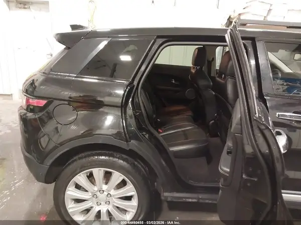 SALVR2BG9HH202441 2017 LAND ROVER RANGE ROVER EVOQUE - Image 8