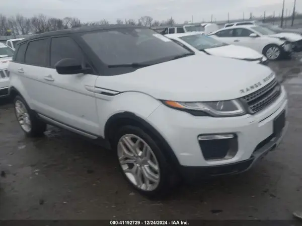 SALVR2BGXHH256685 2017 LAND ROVER RANGE ROVER EVOQUE - Image 1