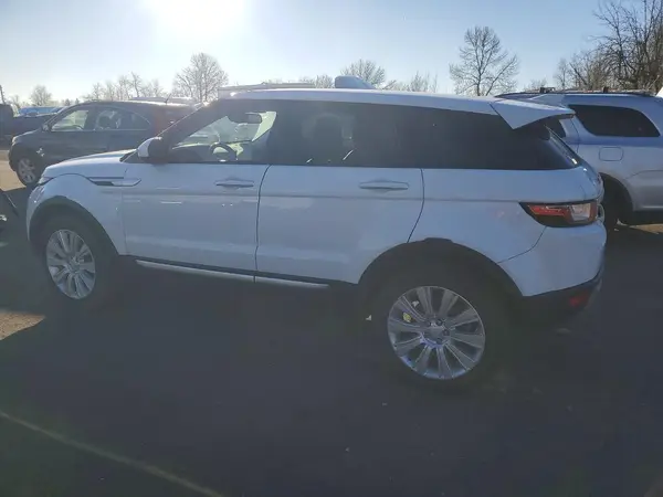 SALVR2RX1JH323072 2018 LAND ROVER RANGE ROVER EVOQUE - Image 2