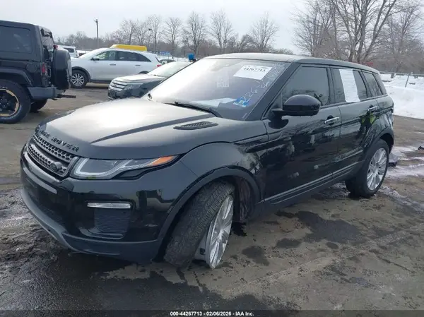 SALVR2RX2JH322626 2018 LAND ROVER RANGE ROVER EVOQUE - Image 2