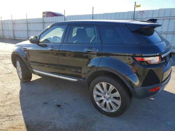 SALVR2RXXJH322857 2018 LAND ROVER RANGE ROVER EVOQUE - Image 2