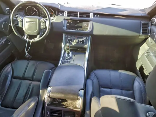 SALWG2FK5HA668983 2017 LAND ROVER RANGE ROVER SPORT - Image 8