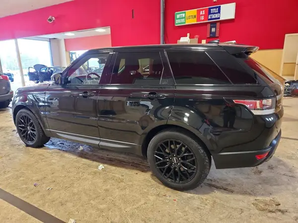 SALWG2FV4HA144802 2017 LAND ROVER RANGE ROVER - Image 2