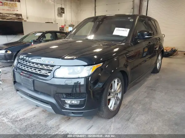 SALWG2FV8HA132698 2017 LAND ROVER RANGE ROVER SPORT - Image 2