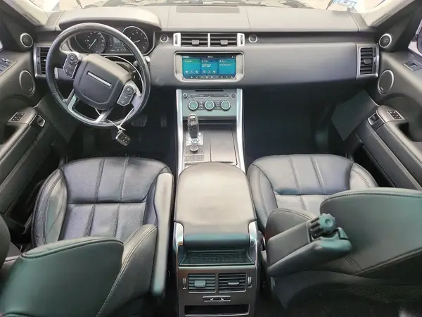 SALWG2FV8HA675968 2017 LAND ROVER RANGE ROVER SPORT - Image 8