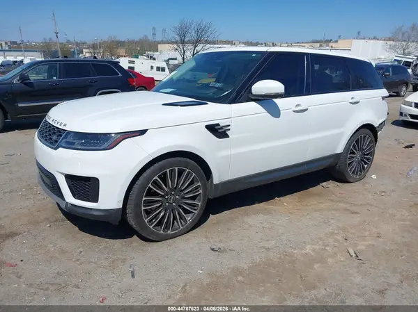 SALWG2RV7JA699244 2018 LAND ROVER RANGE ROVER SPORT - Image 2