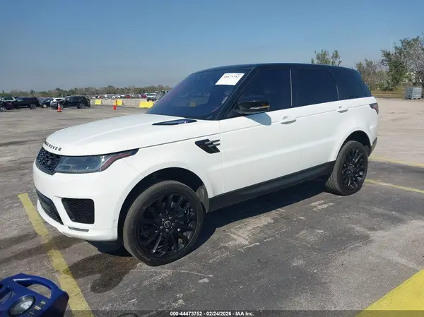 SALWG2RVXKA852149 2019 LAND ROVER RANGE ROVER SPORT - Image 2