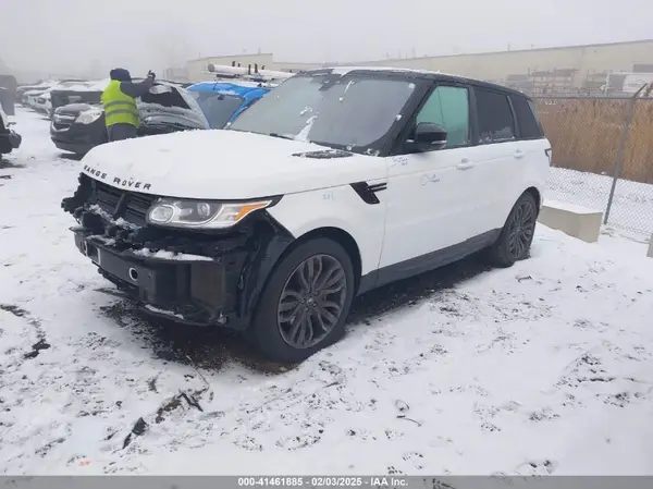 SALWR2FEXHA163574 2017 LAND ROVER RANGE ROVER SPORT - Image 2
