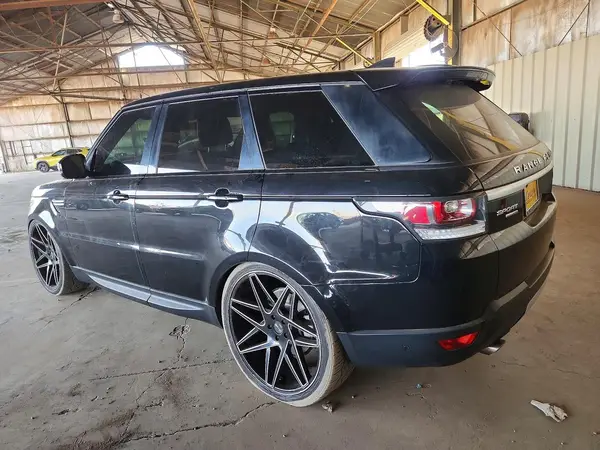 SALWR2FVXHA147083 2017 LAND ROVER RANGE ROVER - Image 2
