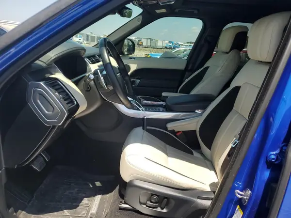 2019 LAND ROVER RANGE ROVER auction photo 7