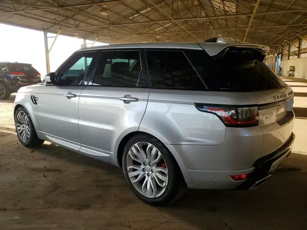 SALWR2RE8JA187955 2018 LAND ROVER RANGE ROVER - Image 2