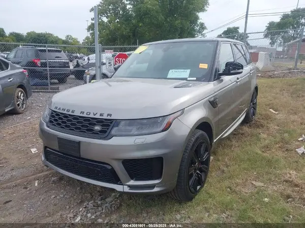 SALWR2RE9KA857224 2019 LAND ROVER RANGE ROVER SPORT - Image 2