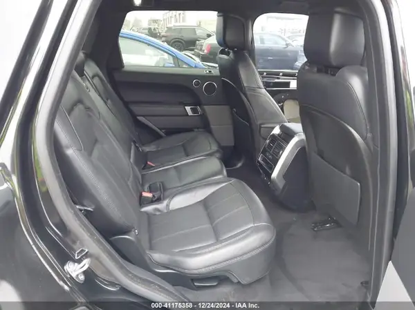 SALWR2RU8KA861143 2019 LAND ROVER RANGE ROVER SPORT - Image 8