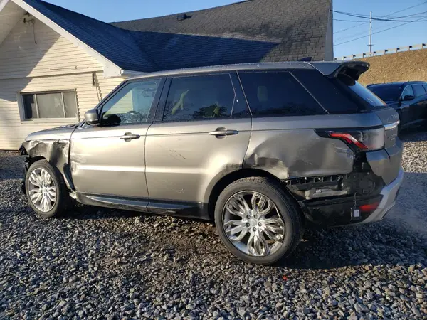 SALWR2RV3KA820833 2019 LAND ROVER RANGE ROVER - Image 2