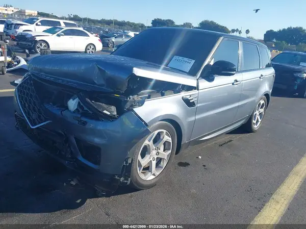 SALWR2RV4JA411982 2018 LAND ROVER RANGE ROVER SPORT - Image 2