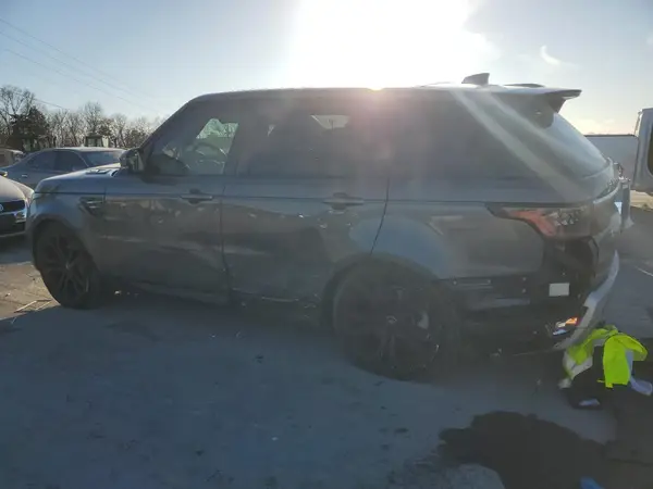 SALWR2RV7KA841555 2019 LAND ROVER RANGE ROVER - Image 2