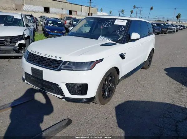 SALWR2RV8JA199880 2018 LAND ROVER RANGE ROVER SPORT - Image 2