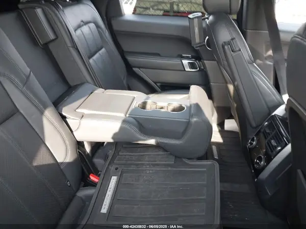 SALWR2RV8JA800107 2018 LAND ROVER RANGE ROVER SPORT - Image 8