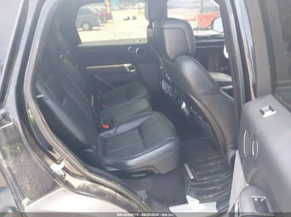 SALWR2RV9JA192307 2018 LAND ROVER RANGE ROVER SPORT - Image 8