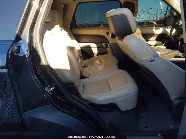 SALWR2RV9JA802562 2018 LAND ROVER RANGE ROVER SPORT - Image 8