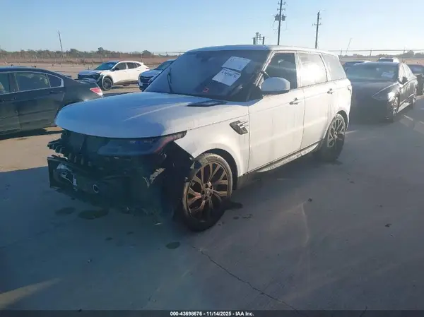 SALWR2RVXJA811058 2018 LAND ROVER RANGE ROVER SPORT - Image 2