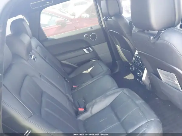 SALWR2SUXMA772543 2021 LAND ROVER RANGE ROVER SPORT - Image 8