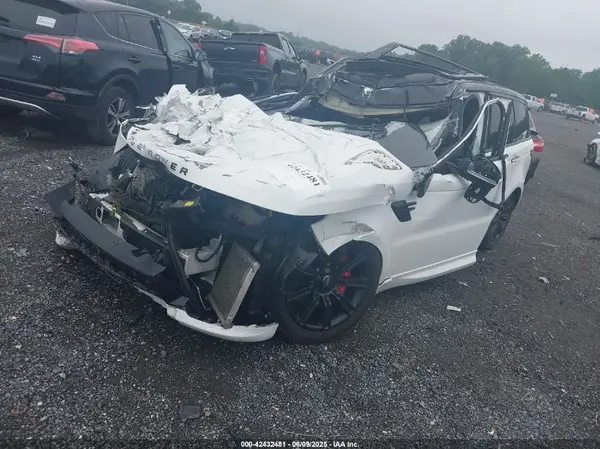SALWS2SU6KA865013 2019 LAND ROVER RANGE ROVER SPORT - Image 2