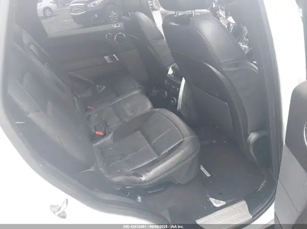 SALWS2SU6KA865013 2019 LAND ROVER RANGE ROVER SPORT - Image 8