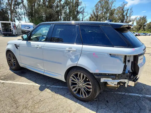 SALWV2FV1HA134203 2017 LAND ROVER RANGE ROVER - Image 2