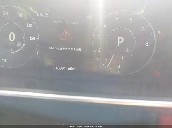 2017 LAND ROVER RANGE ROVER SPORT auction photo 6