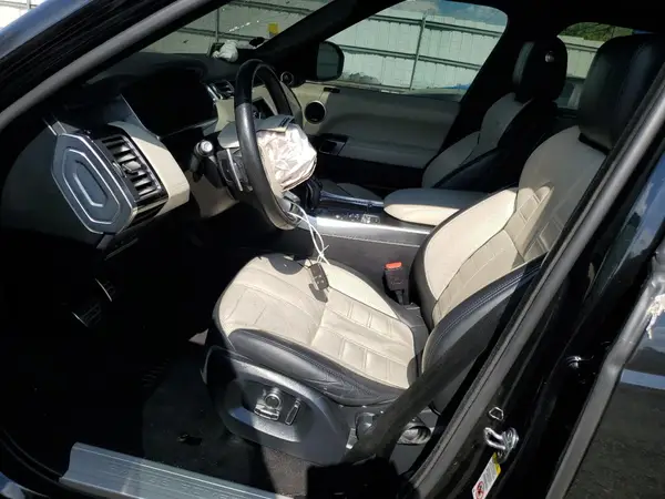 2017 LAND ROVER RANGE ROVER auction photo 7