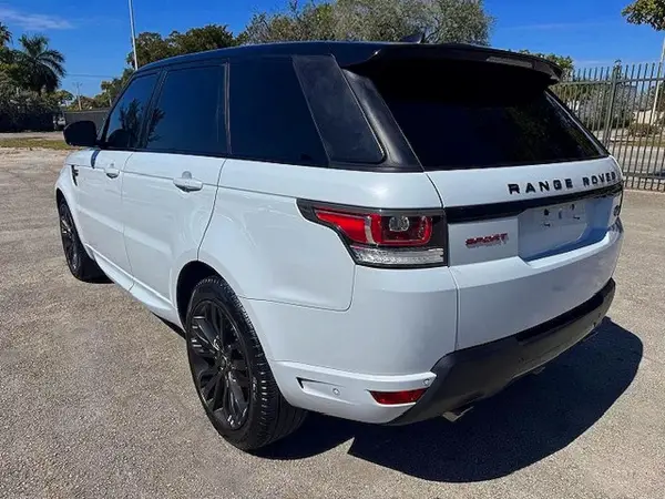 SALWV2FV4HA678579 2017 LAND ROVER RANGE ROVER SPORT - Image 2