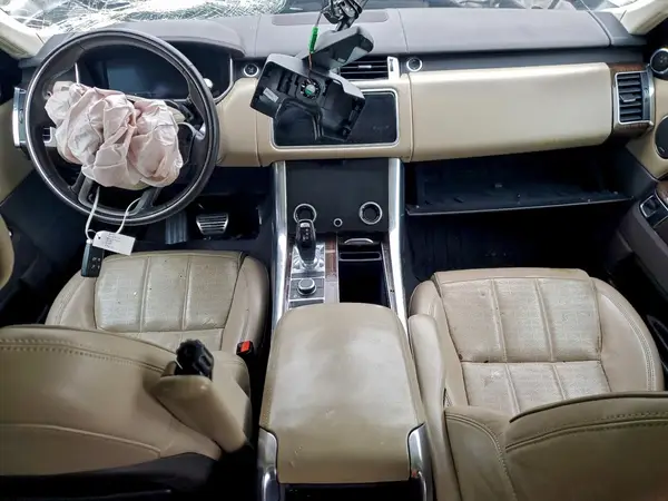 SALWV2SV1KA419044 2019 LAND ROVER RANGE ROVER SPORT - Image 8