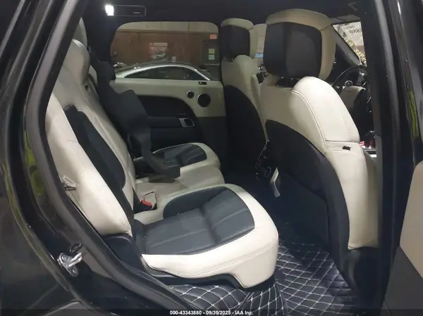 SALWV2SV3JA195063 2018 LAND ROVER RANGE ROVER SPORT - Image 8