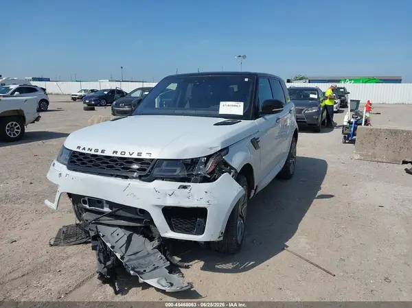 SALWV2SV3JA401305 2018 LAND ROVER RANGE ROVER SPORT - Image 2