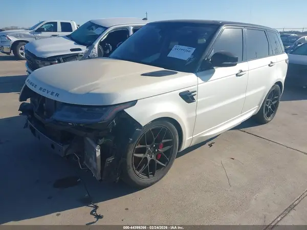 SALWV2SV3JA404432 2018 LAND ROVER RANGE ROVER SPORT - Image 2