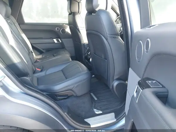 SALWV2SV5JA808879 2018 LAND ROVER RANGE ROVER SPORT - Image 8