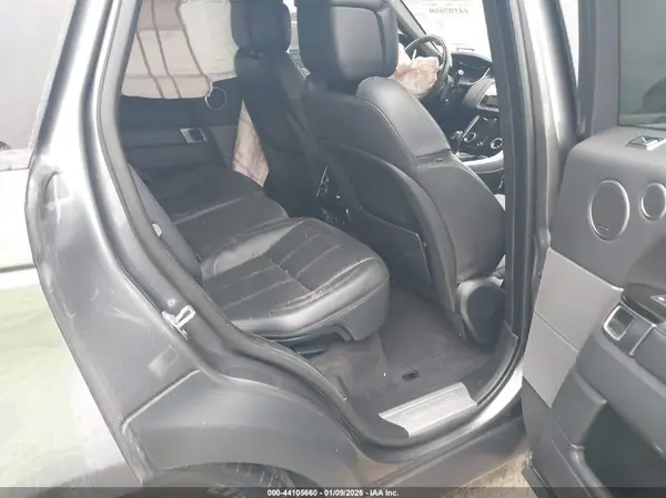 SALWV2SV6JA197857 2018 LAND ROVER RANGE ROVER SPORT - Image 8