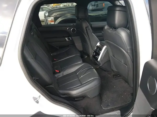 SALWV2SV7KA420540 2019 LAND ROVER RANGE ROVER SPORT - Image 8
