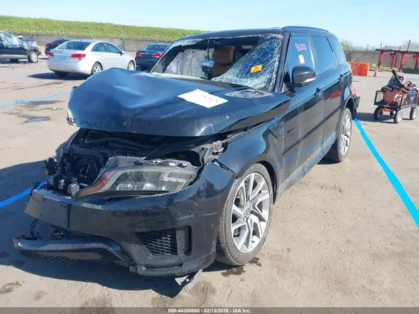 SALWV2SV9JA189140 2018 LAND ROVER RANGE ROVER SPORT - Image 2