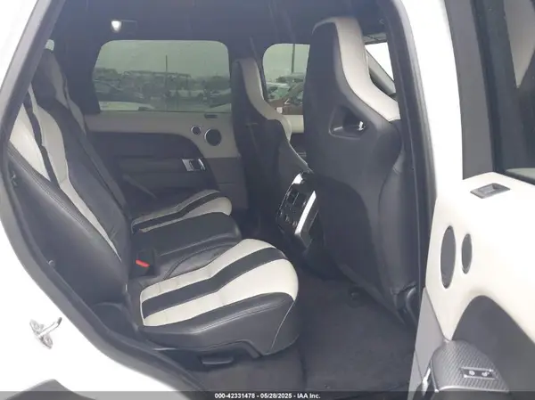 SALWZ2FE2HA144422 2017 LAND ROVER RANGE ROVER SPORT - Image 8